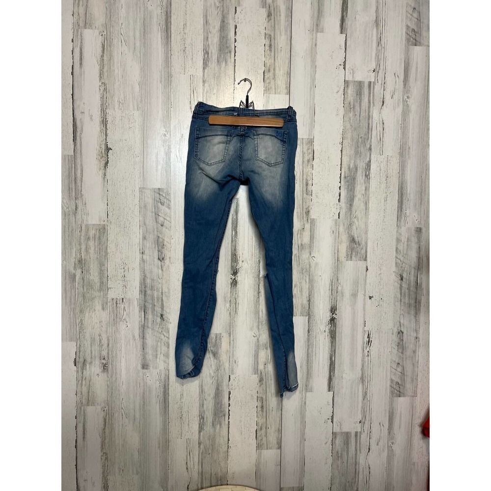Women’s Skinny Jeans Size 5 Distressed Blue Stretch Denim